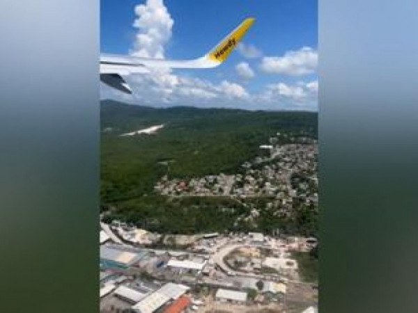 Voo Da Spirit Airlines Da Jamaica Para A Flórida Quase Pousa Na água 