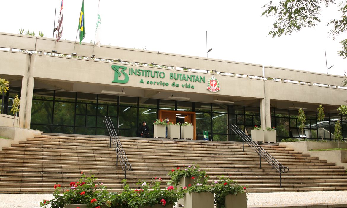 Butantan produzirá remédio contra câncer para o SUS