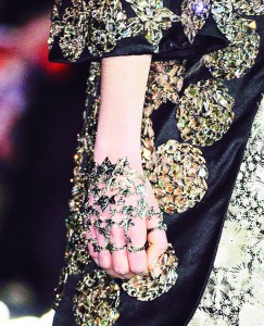 030614-fashion-week-accessories-5-567