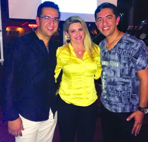 J&J_com_atriz_e_modelo_Mari_Alexandre