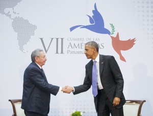 Image: Barack Obama, Raul Castro