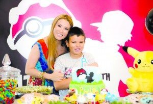 Phillip Soprando as Velinhas