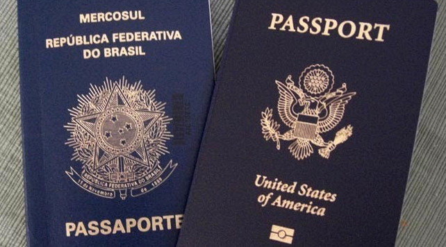 Posso manter dupla cidadania brasileira e americana? - AG Immigration