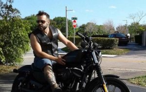 Brasileiro morre em grave acidente de moto em West Palm Beach