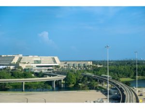 Aeroporto de Orlando e outros aeroportos fecham por causa do furacão Dorian