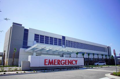 Cinco hospitais da região central da Flórida estão no limite da capacidade