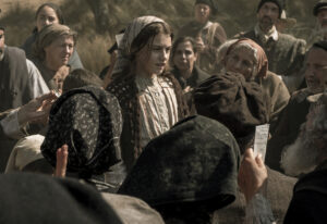 A atriz Stephanie Gil em cena do drama "Fatima",  (Cr.: Claudio Iannone ©2020 PICTUREHOUSE).